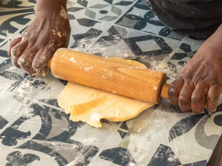 Une large gamme d’ustensiles de cuisine africaine
